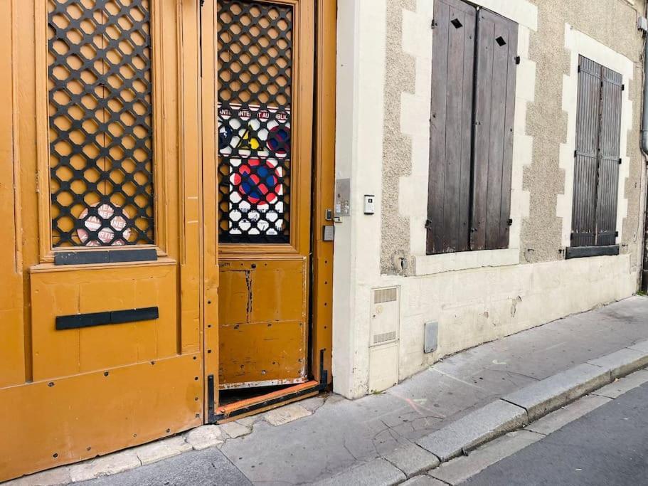 Le Petit Meuble Hyper Centre Daire Orléans Dış mekan fotoğraf